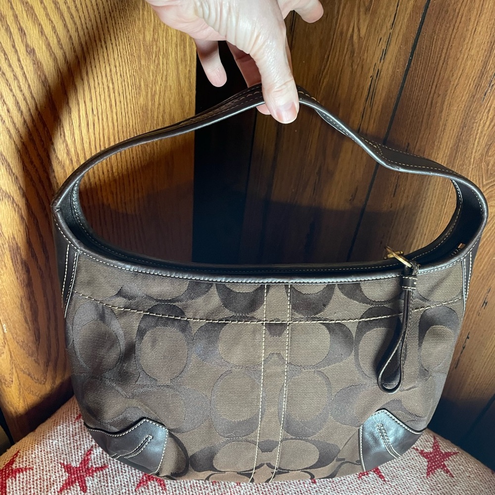 Coach Signature Brown Shoulder Bag EUC - Picture 2 of 11